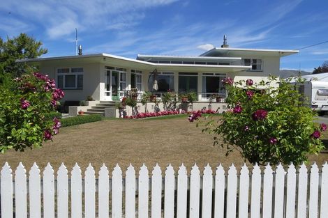 Photo of property in 35 Mount Cook Road, Fairlie, 7925