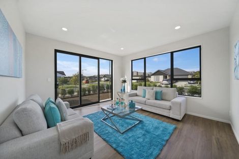 Photo of property in 12 Wellfield Drive, Papakura, 2110