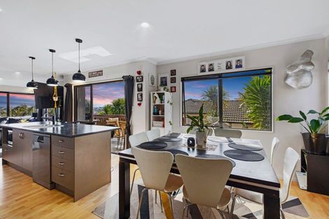 Photo of property in 66 Village Park Drive, Welcome Bay, Tauranga, 3112