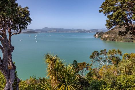 Photo of property in 1999 Wyuna Bay Road, Wyuna Bay, Coromandel, 3581
