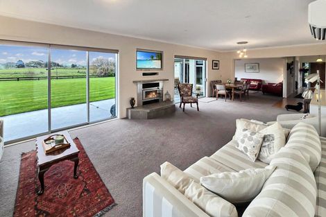 Photo of property in 305 Parsons Road, Weston, Oamaru, 9491