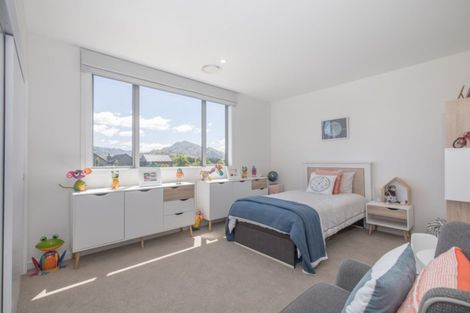 Photo of property in 2 Nokomai Street, Wanaka, 9305