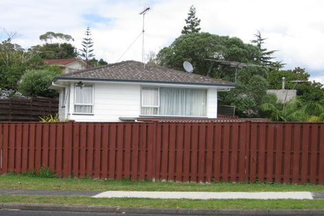 Photo of property in 61 Weatherly Road, Torbay, Auckland, 0630