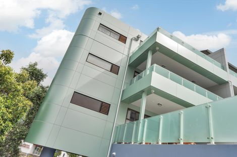 Photo of property in 104/3 Morningside Drive, Morningside, Auckland, 1025