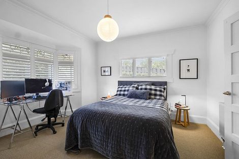 Photo of property in 8 Dorset Avenue, Westown, New Plymouth, 4310