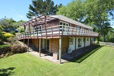 Photo of property in 339 Whitford Road, Whitford, Howick, 2571