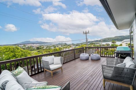 Photo of property in 8b Government Road, Raglan, 3225