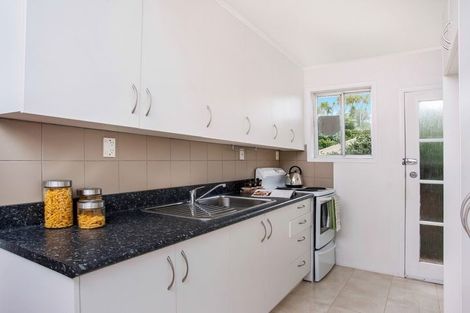 Photo of property in 2/43 Abbotts Way, Remuera, Auckland, 1050