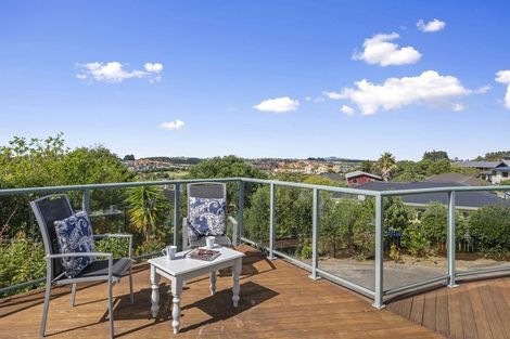 Photo of property in 5 Castaway Place, Gulf Harbour, Whangaparaoa, 0930