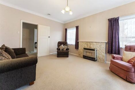 Photo of property in 122 Winchester Street, Levin, 5510