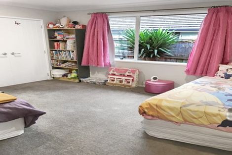 Photo of property in 50 Intrepid Crescent, Beachlands, Auckland, 2018