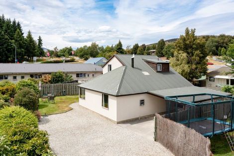 Photo of property in 22 Russell Street, Wanaka, 9305