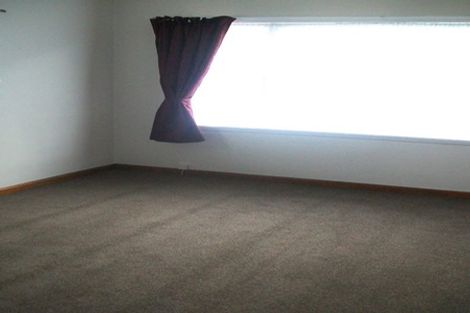 Photo of property in 153 Memorial Avenue, Burnside, Christchurch, 8053