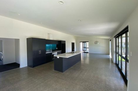 Photo of property in 26 Reel Road, Athenree, Waihi Beach, 3611