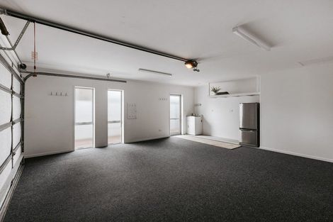 Photo of property in 16 Selliera Place, Papamoa Beach, Papamoa, 3118