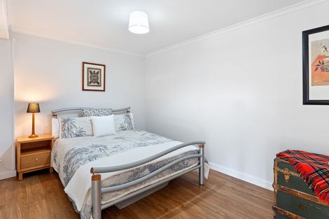 Photo of property in 11 Waiheke Street, Waikanae Beach, Waikanae, 5036