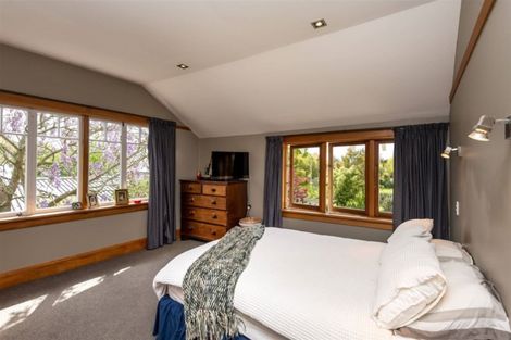 Photo of property in 152 Clyde Road, Burnside, Christchurch, 8053