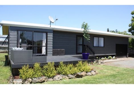 Photo of property in 17 Great North Road, Te Kamo, Whangarei, 0112