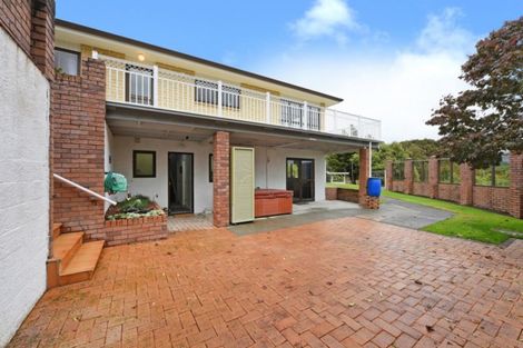 Photo of property in 7 King Charles Drive, Kingsley Heights, Upper Hutt, 5018