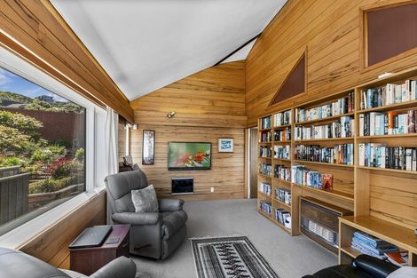 Photo of property in 21 Kabul Street, Khandallah, Wellington, 6035