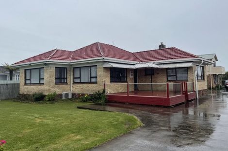 Photo of property in 17 Franklin Avenue, Papatoetoe, Auckland, 2024