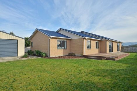Photo of property in 43 Solway Crescent, Solway, Masterton, 5810
