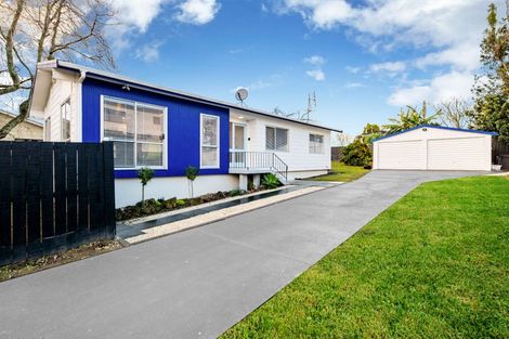 Photo of property in 16 Urlich Drive, Ranui, Auckland, 0612