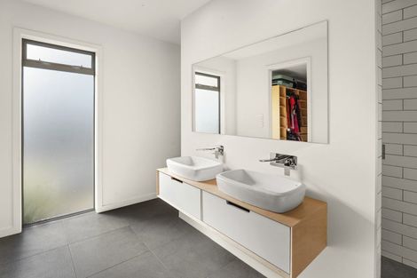 Photo of property in 37 Jarrett Terrace, Leamington, Cambridge, 3432