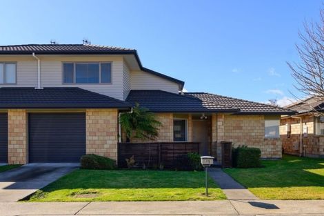 Photo of property in 29/64 Kawaha Point Road, Kawaha Point, Rotorua, 3010