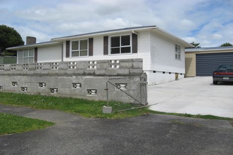 Photo of property in 2 Paine Place, Mangere, Auckland, 2022
