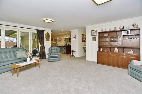 Photo of property in 32 Kensington Avenue, Rangiora, 7400