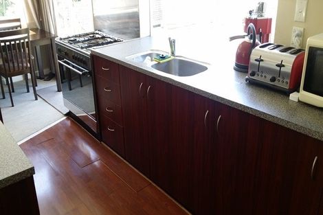 Photo of property in 91 Willerton Avenue, New Lynn, Auckland, 0600