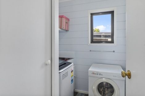 Photo of property in 61 Kimihia Road, Huntly, 3700