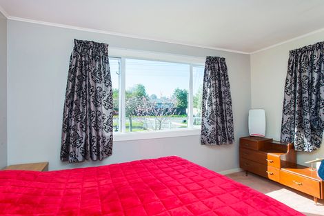 Photo of property in 16 De Lautour Road, Kaiti, Gisborne, 4010