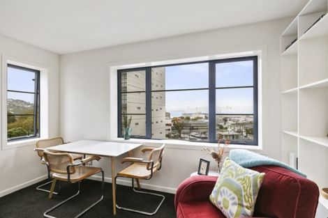 Photo of property in Westhaven Apartments, 15/127 Molesworth Street, Thorndon, Wellington, 6011
