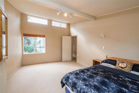 Photo of property in 131 Karewa Parade, Papamoa Beach, Papamoa, 3118