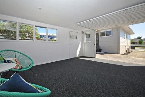 Photo of property in 152 Mahia Road, Wattle Downs, Auckland, 2103