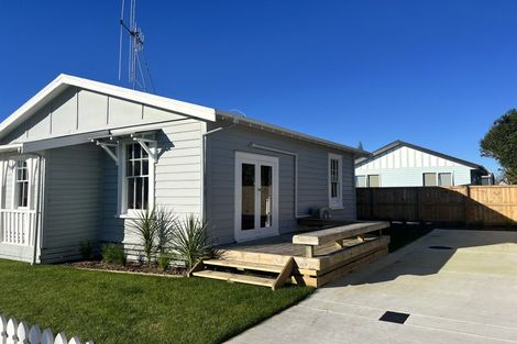 Photo of property in 5 Moa Crescent, Frankton, Hamilton, 3204