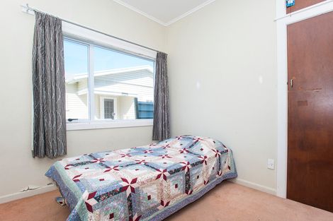 Photo of property in 16 De Lautour Road, Kaiti, Gisborne, 4010