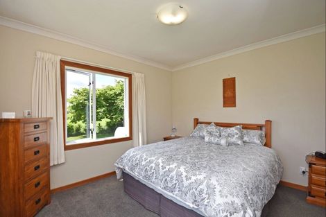Photo of property in 674 Ryal Bush Wallacetown Road, Wallacetown, Invercargill, 9874