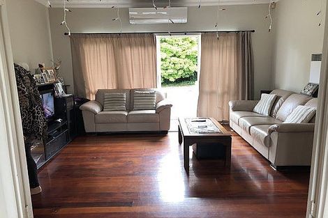 Photo of property in 51 Great South Road, Papakura, 2110