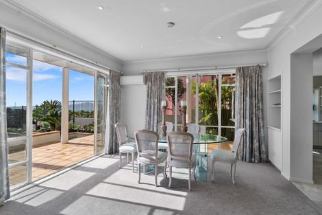 Photo of property in 80 Paritai Drive, Orakei, Auckland, 1071