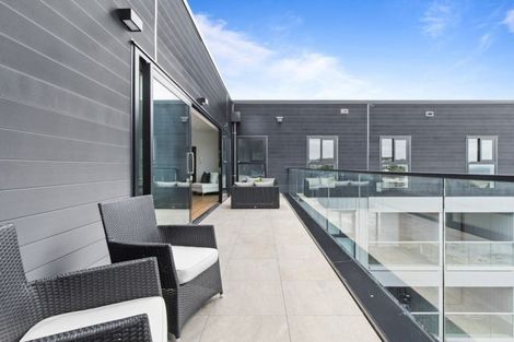 Photo of property in The Victor, 505/4 Bute Road, Browns Bay, Auckland, 0630