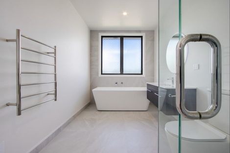 Photo of property in 2 Wai Whatu Street, Meeanee, Napier, 4110