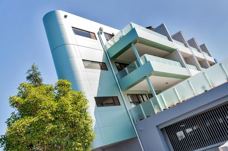 Photo of property in 104/3 Morningside Drive, Morningside, Auckland, 1025