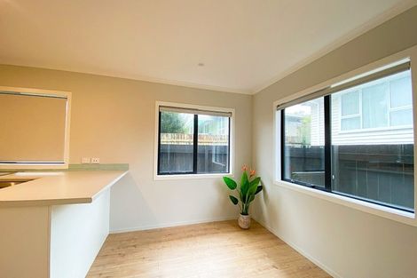 Photo of property in 27 Olive Crescent, Papatoetoe, Auckland, 2025