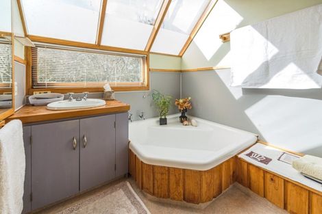 Photo of property in 123 Putiki Drive, Putiki, Whanganui, 4500