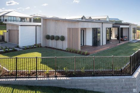 Photo of property in 19 Ridge Drive, Omokoroa, 3114