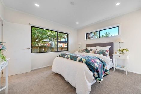 Photo of property in 285 Wellington Street, Pukekohe, 2120