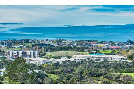Photo of property in 8/61 The Avenue, Albany, Auckland, 0632